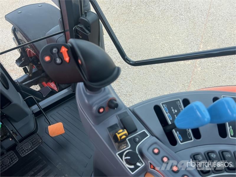 Kubota M7-153 4x4 Tracteur Agricole 4WD Tractor Traktorid