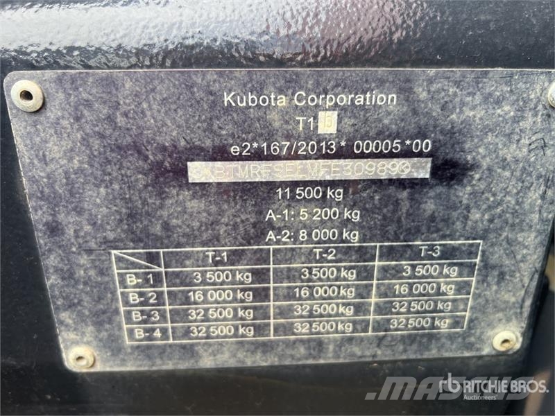 Kubota M7-153 4x4 Tracteur Agricole 4WD Tractor Traktorid