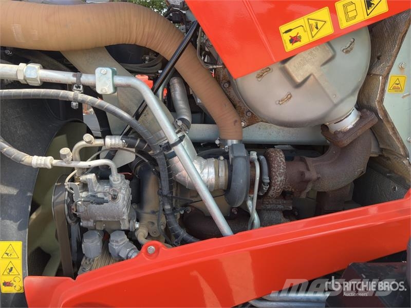 Kubota M7-153 4x4 Tracteur Agricole 4WD Tractor Traktorid