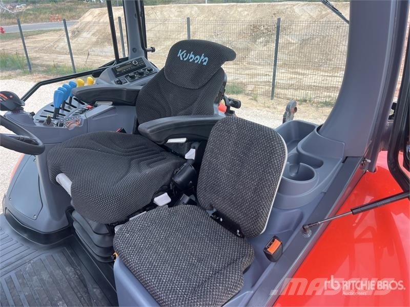Kubota M7-153 4x4 Tracteur Agricole 4WD Tractor Traktorid