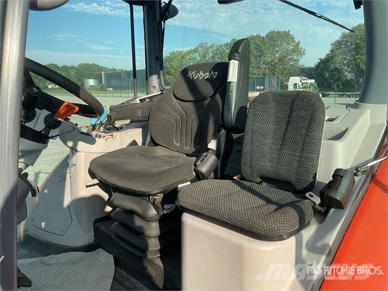 Kubota M7-171 4WD Tractor Traktorji
