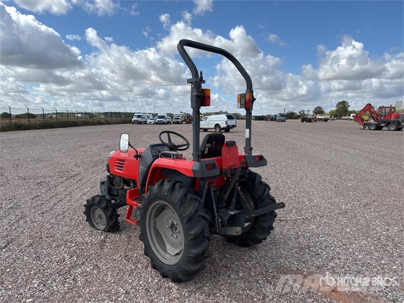 Kubota STV32R 4WD Tracteur Utilitaire Utility Tractor (In Компактни трактори