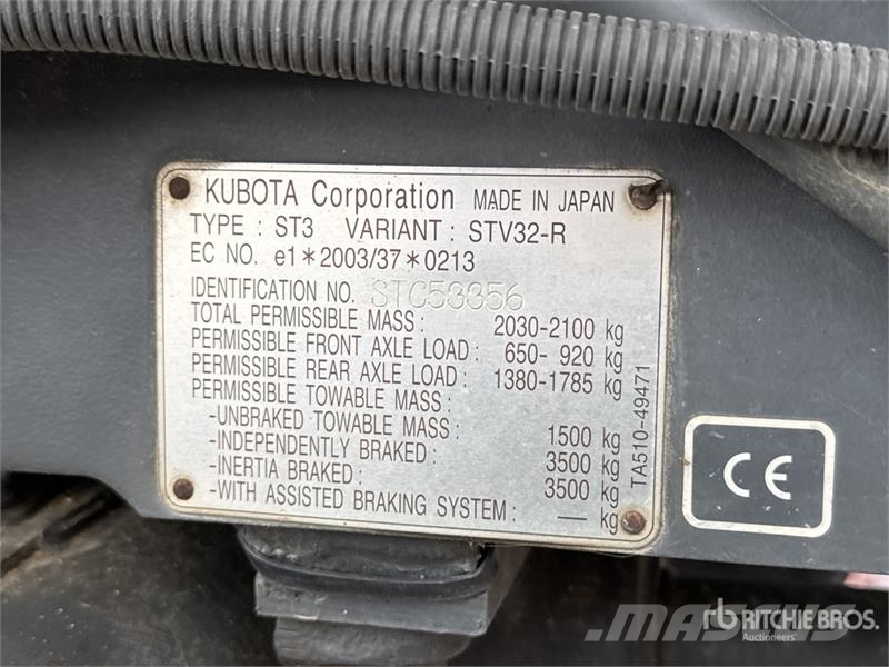 Kubota STV32R 4WD Tracteur Utilitaire Utility Tractor (In Компактни трактори