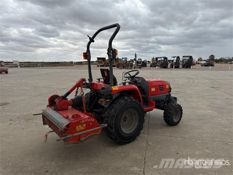 Kubota STV36R 4WD Tracteur Utilitaire Utility Tractor Компактни трактори