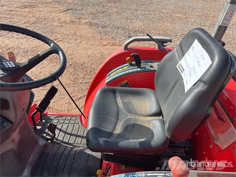 Kubota STV36R 4WD Tracteur Utilitaire Utility Tractor (In Трактори