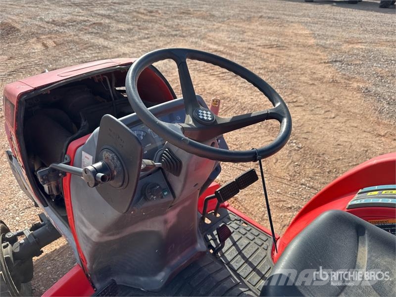 Kubota STV36R 4WD Tracteur Utilitaire Utility Tractor (In Трактори