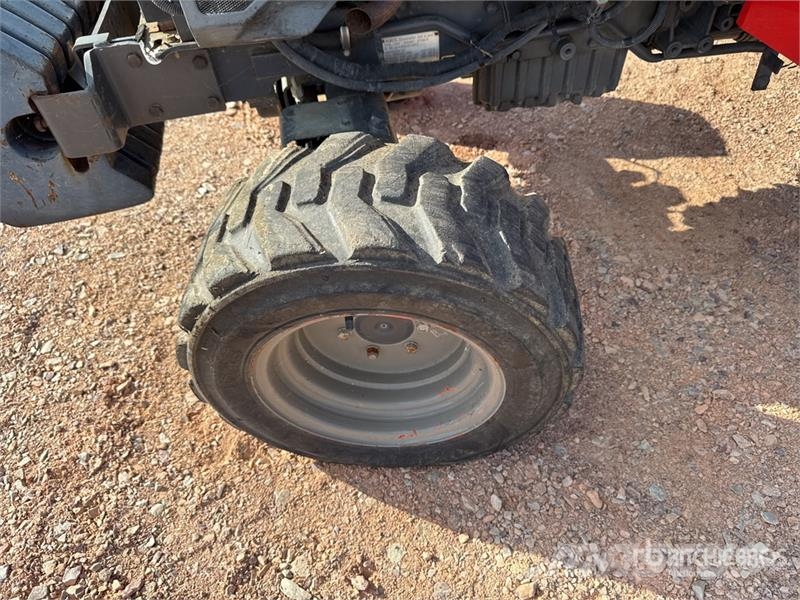 Kubota STV36R 4WD Tracteur Utilitaire Utility Tractor (In Трактори
