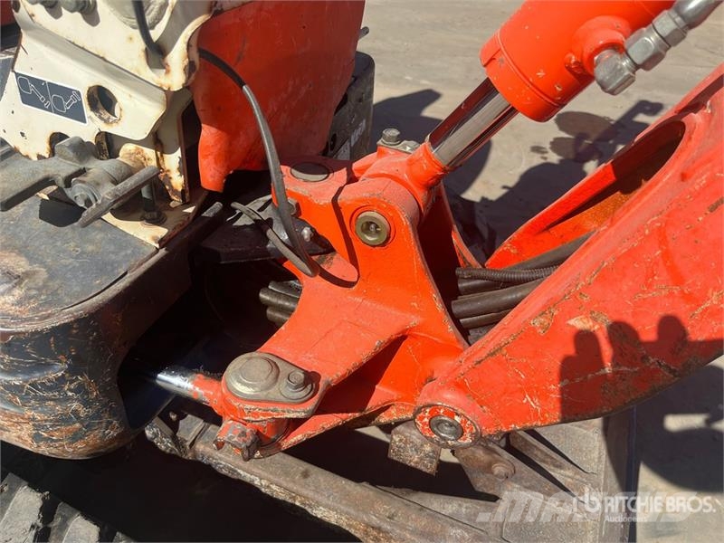 Kubota U10-3 Mini bageri <7t