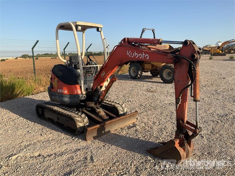 Kubota U25-3 Minigraafmachines < 7t