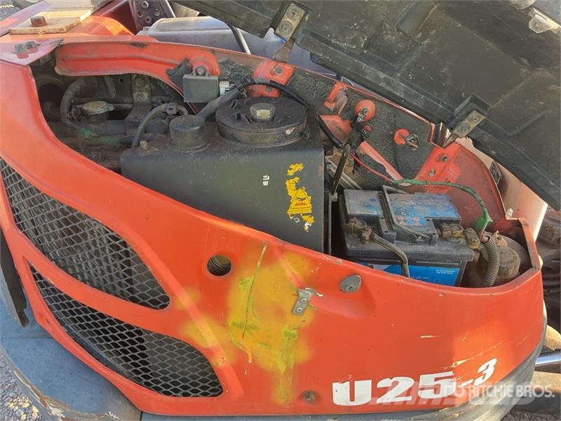 Kubota U25-3 Minigraafmachines < 7t