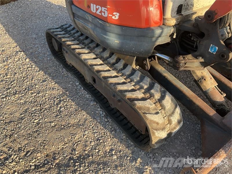 Kubota U25-3 Minigraafmachines < 7t