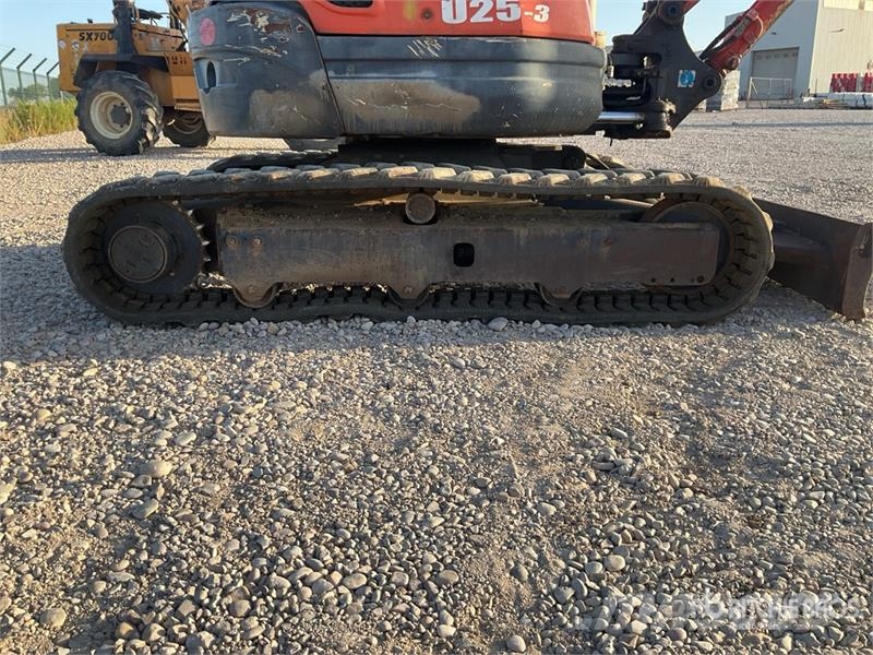 Kubota U25-3 Minigraafmachines < 7t