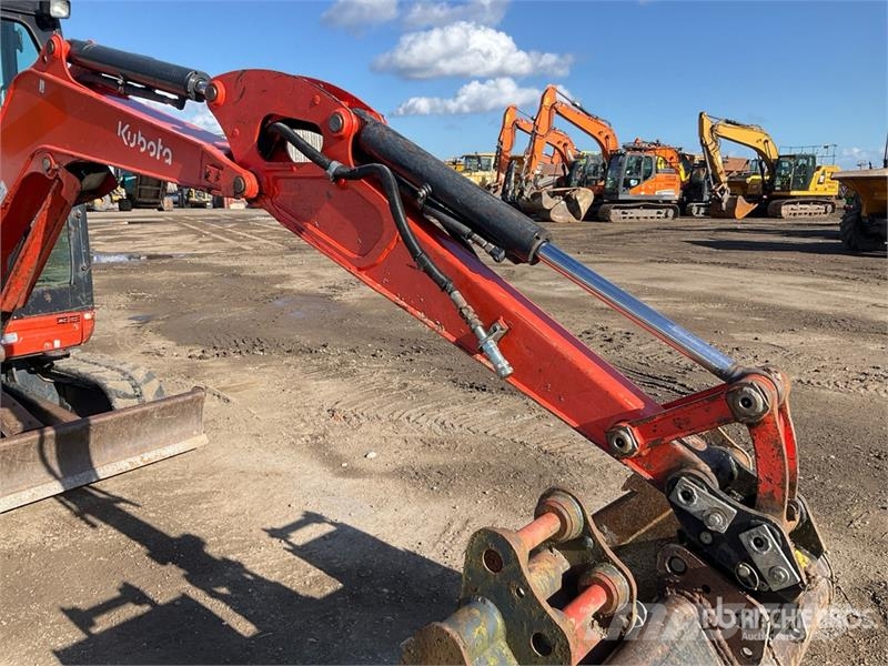 Kubota U27-4 Mini Excavator Miniexcavadoras