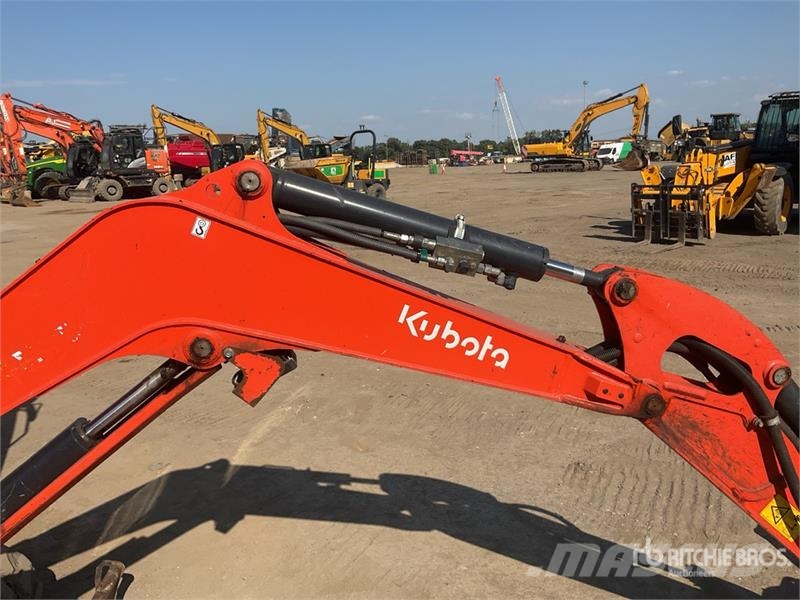 Kubota U27-4 Mini Excavator Mini kotrók < 7t