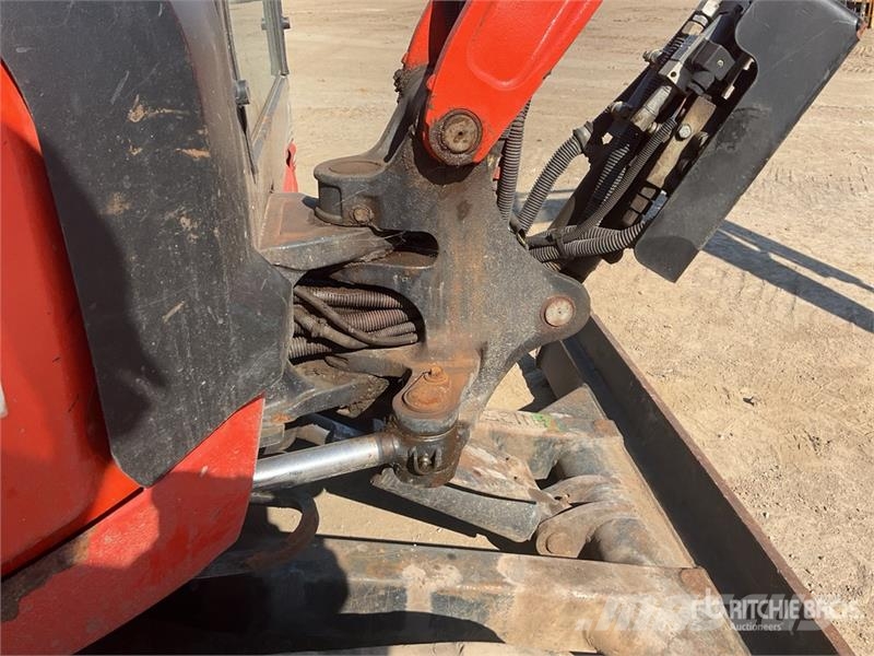 Kubota U27-4 Mini Excavator Mini kotrók < 7t