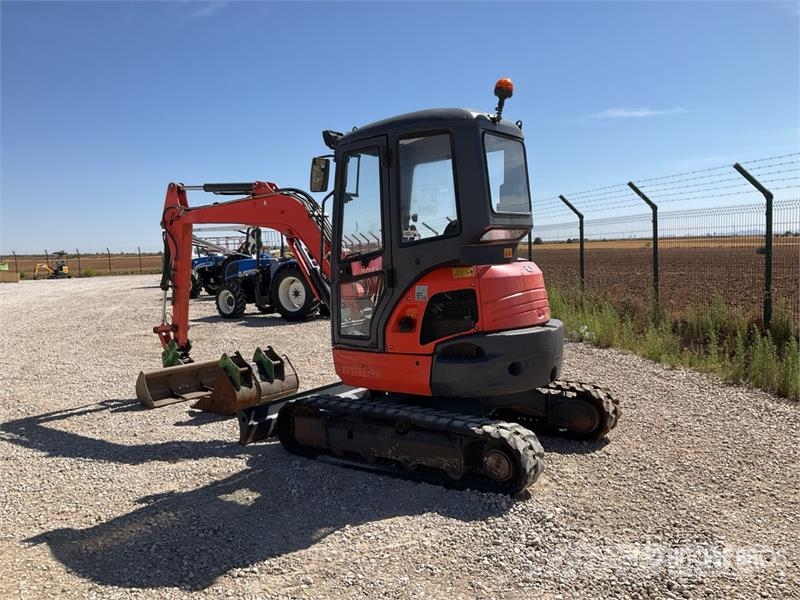 Kubota U35-3 Εκσκαφάκι (διαβολάκι) < 7t