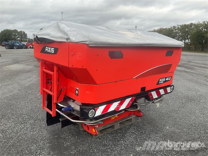 Kuhn Axis M40.2 EMC Fertilizer Spreader Flüssigdüngerstreuer