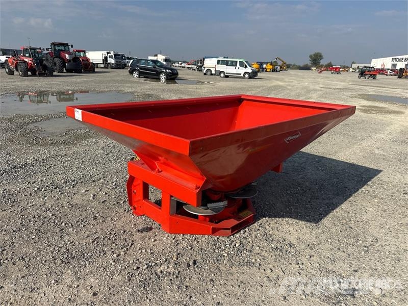 Kuhn MDS701 Fertilizer Spreader Applicatori di fertilizzante liquido