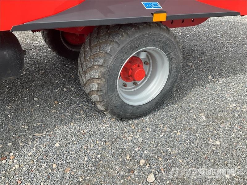 Kuhn Profile 14.2 CS Pull-type Feed Mixer (Unused) Fullfodervagnar