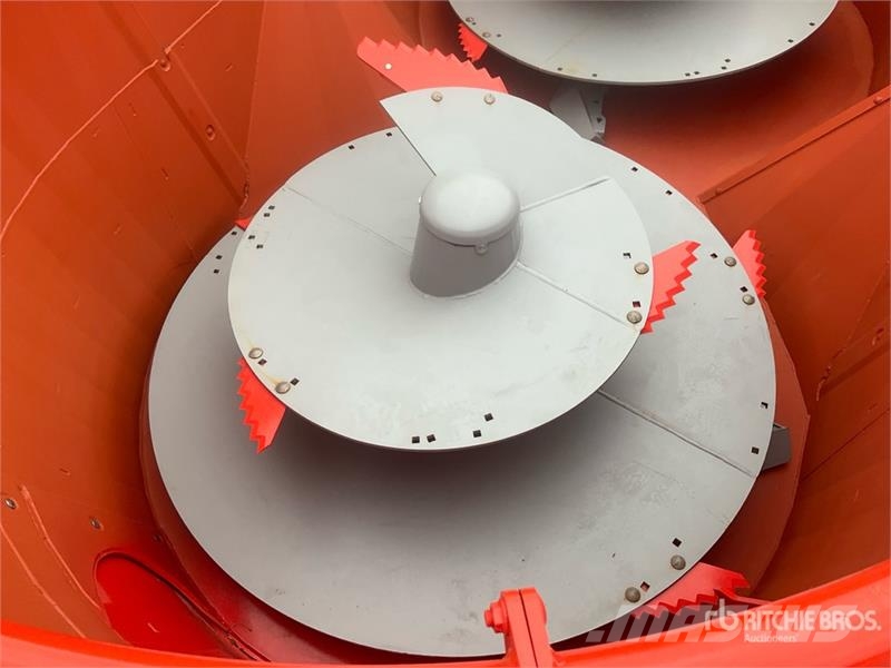 Kuhn Profile 22.2 CL Pull Type Feed Mixer (Unused) Fullfodervagnar