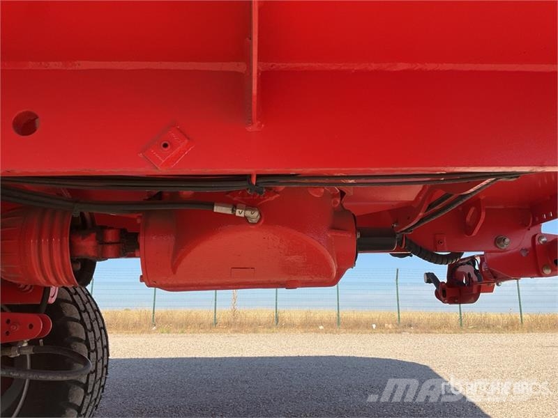 Kuhn Profile 2CL S/A Isobus Conection Feed Grinder Mixe Otros equipos y accesorios para ganadería