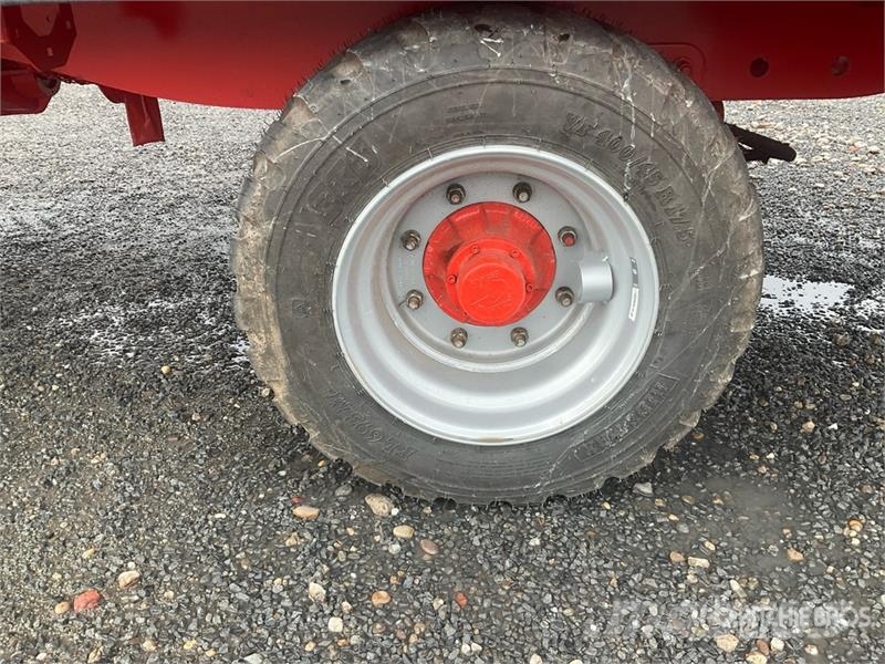 Kuhn Profile 70 18.2 DS Pull-type Feed Mixer (Unused) Fullfodervagnar