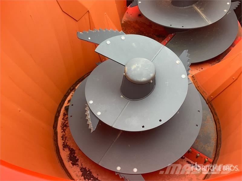 Kuhn Profile 70 18.2 DS Pull-type Feed Mixer (Unused) Fullfodervagnar