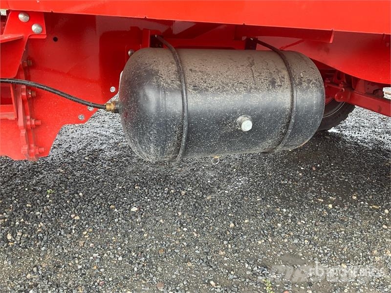 Kuhn Profile 70 18.2 DS Pull-type Feed Mixer (Unused) Fullfodervagnar