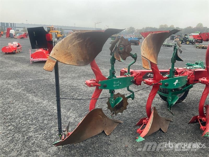 Kverneland 3300S Variomat 6 Bottom Reversible Plow Plugovi okretači