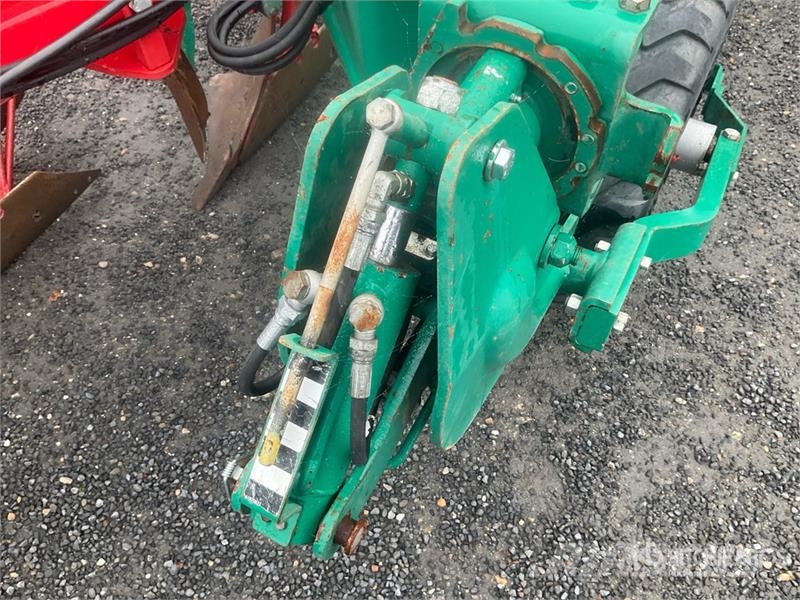 Kverneland 3300S Variomat 6 Bottom Reversible Plow Plugovi okretači