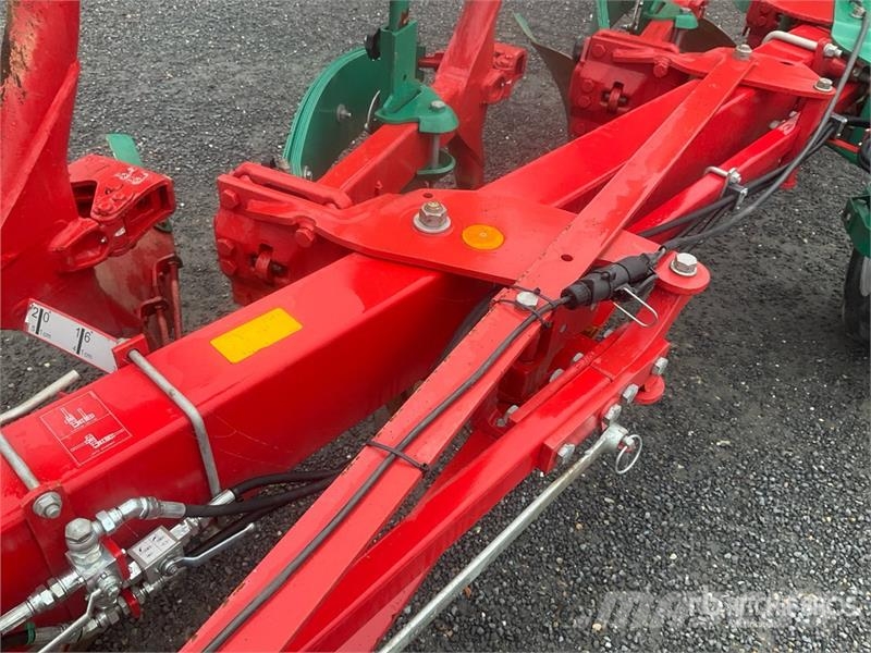 Kverneland 3300S Variomat 6 Bottom Reversible Plow Plugovi okretači