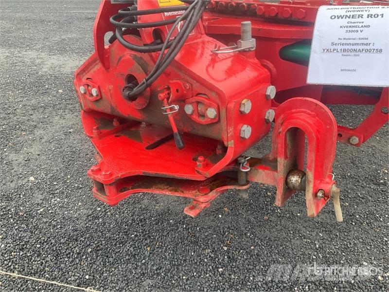 Kverneland 3300S Variomat 6 Bottom Reversible Plow Plugovi okretači