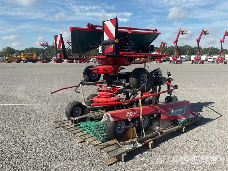 Kverneland 9671 S Vario Hay Rake (Unused) Pöyhimet ja haravat