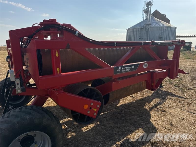 Kverneland Actiroll 1230 Otra maquinaria agrícola