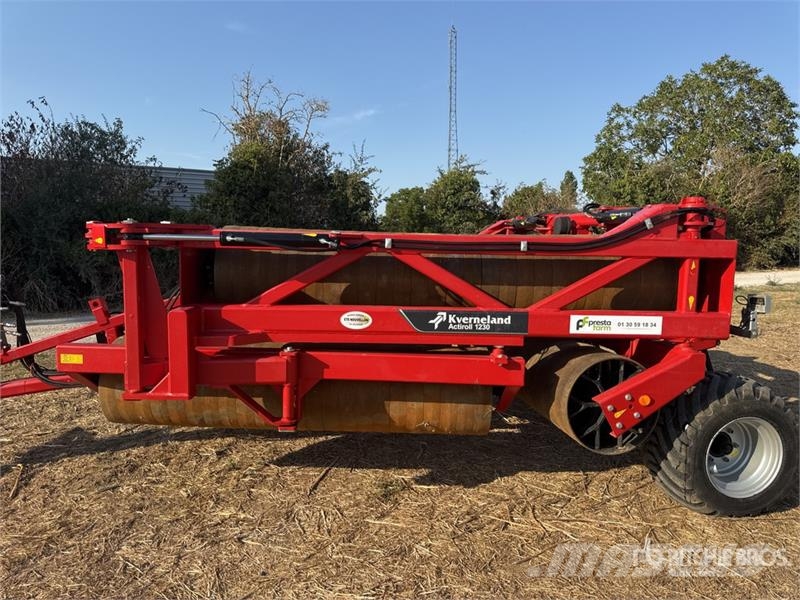 Kverneland Actiroll 1230 Otra maquinaria agrícola