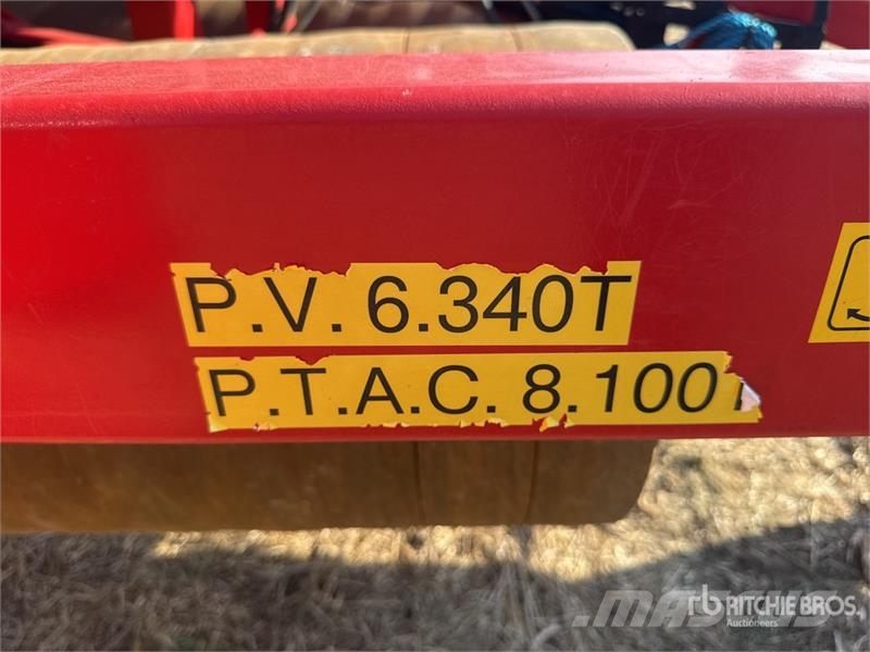 Kverneland Actiroll 1230 Otra maquinaria agrícola