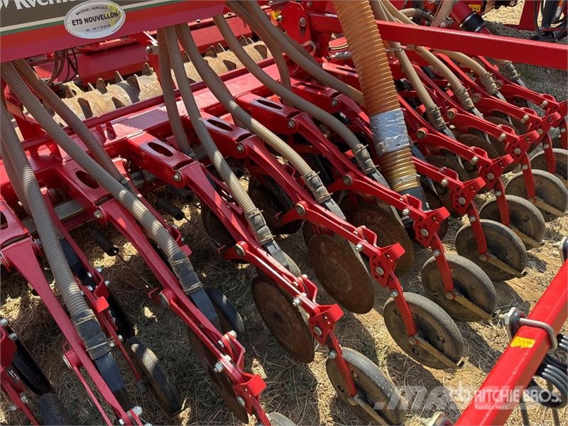Kverneland DF1 Mechanické sejačky