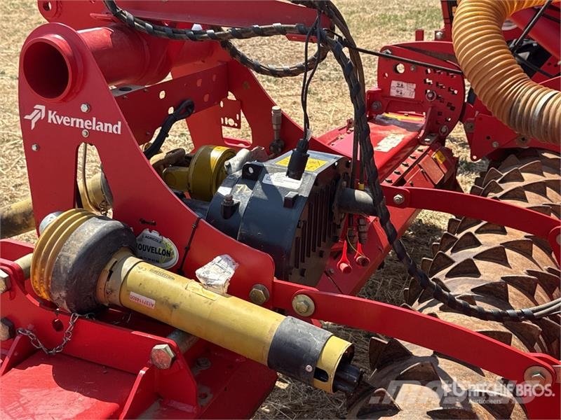 Kverneland DF1 Mechanické sejačky