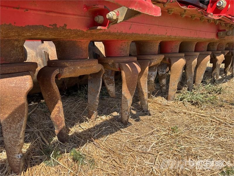 Kverneland DF1 Mechanické sejačky