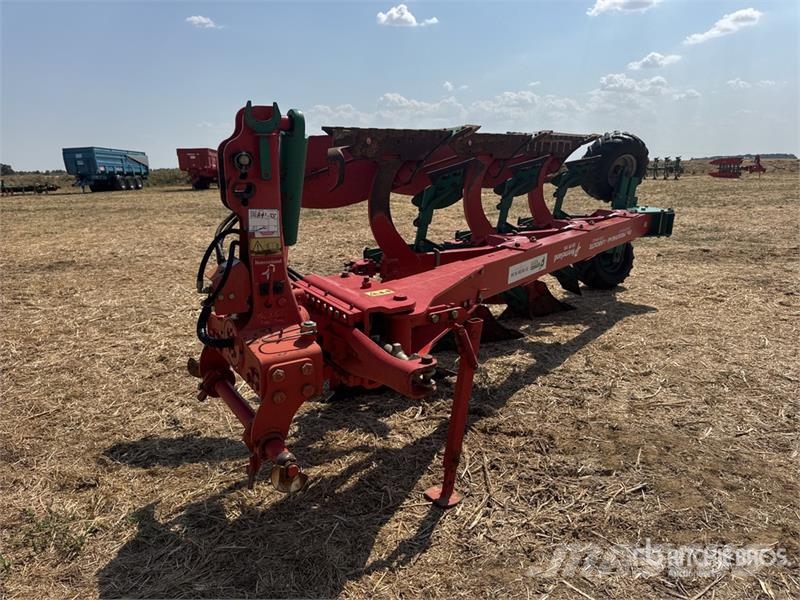 Kverneland ED-FR 100 Wentelploegen