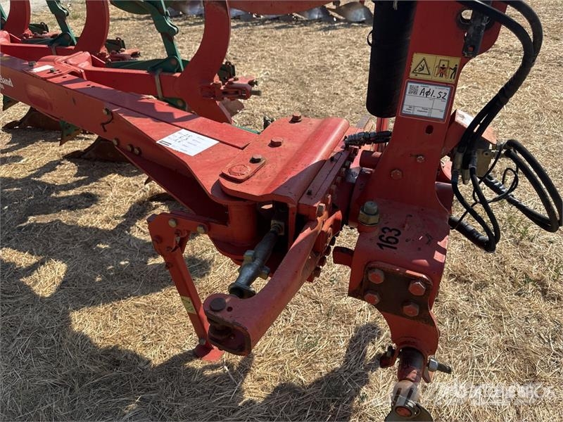 Kverneland ED-FR 100 Wentelploegen