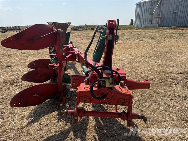 Kverneland ED-FR 100 Wentelploegen