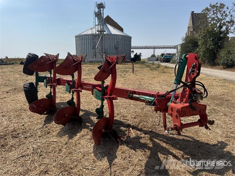 Kverneland ED-FR 100 Charrue Avant 3 Corps 3-Point 3 Bottom F Reversible ploughs