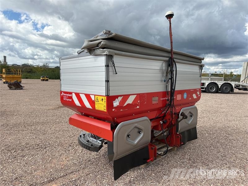 Kverneland Exacta TL-GEO Fertilizer Spreader معدات رش أسمدة