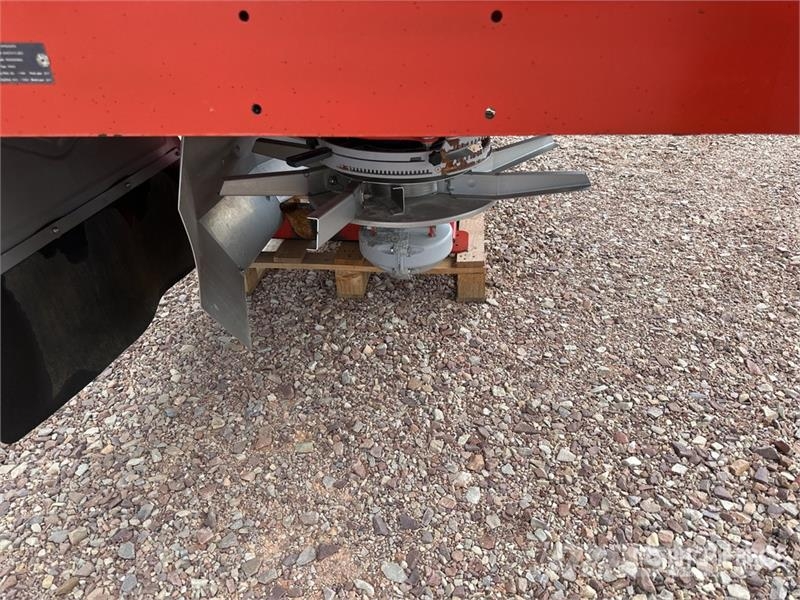 Kverneland Exacta TL-GEO Fertilizer Spreader معدات رش أسمدة