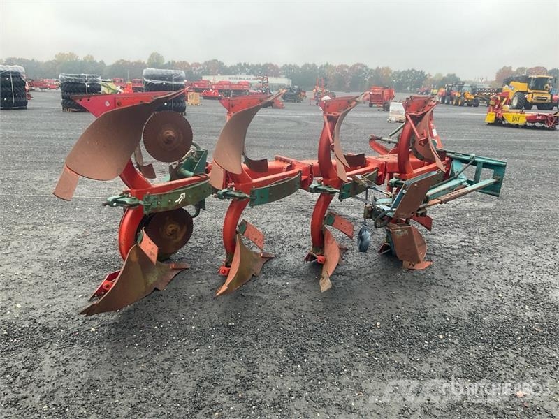 Kverneland F8 Breaking Plow Pflüge