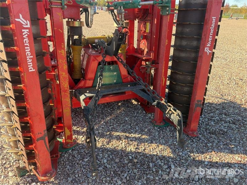 Kverneland Fold 400 4 m Herse Rotative Harrow Borona