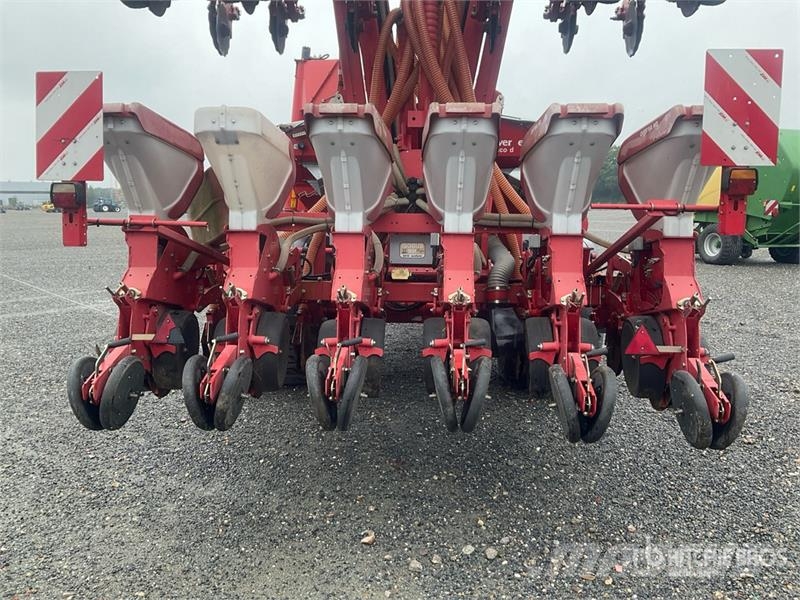 Kverneland Optima Hd e-drive 6 m Combination Seed Drill Mechanické sejačky