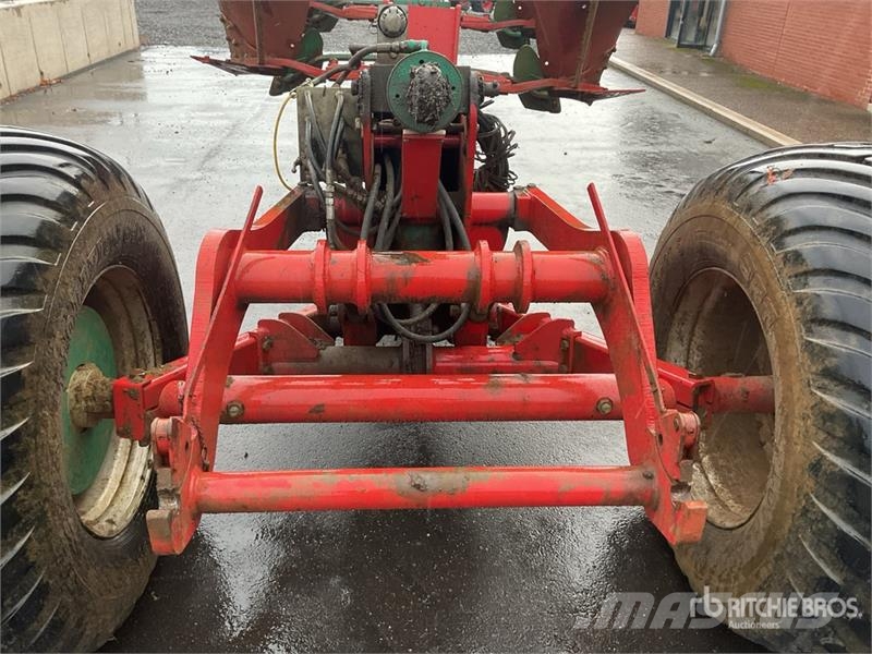 Kverneland RT100 8000 mm Semi-Mount Cultivator Kultivatorer