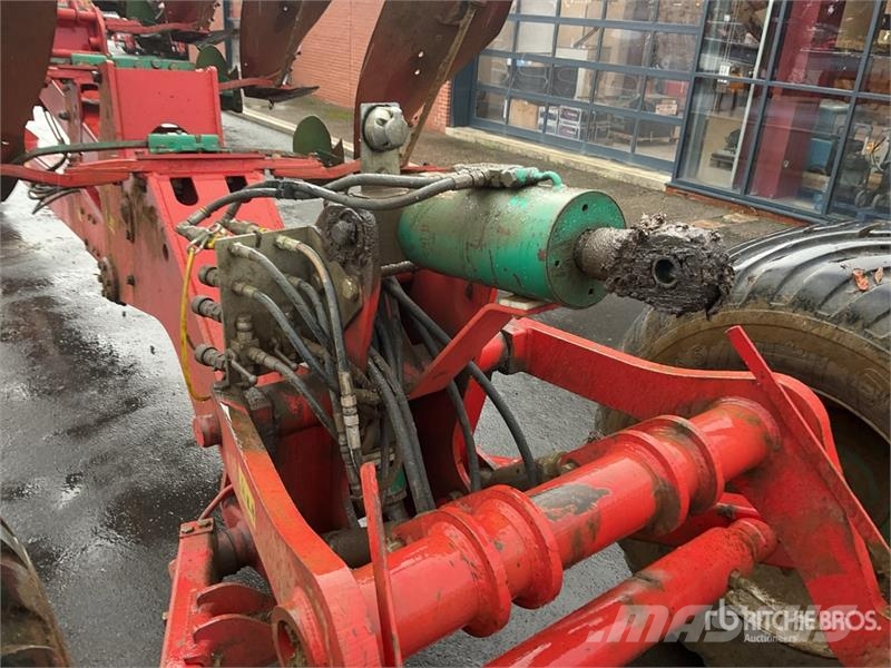Kverneland RT100 8000 mm Semi-Mount Cultivator Kultivatorer